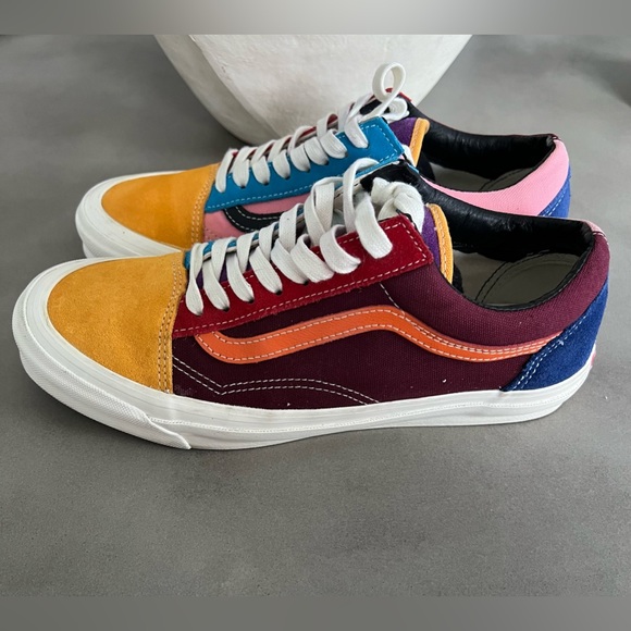 Vans UA OG Old Skool LX; Men size: 8.5, Women: 10 - Picture 4 of 8